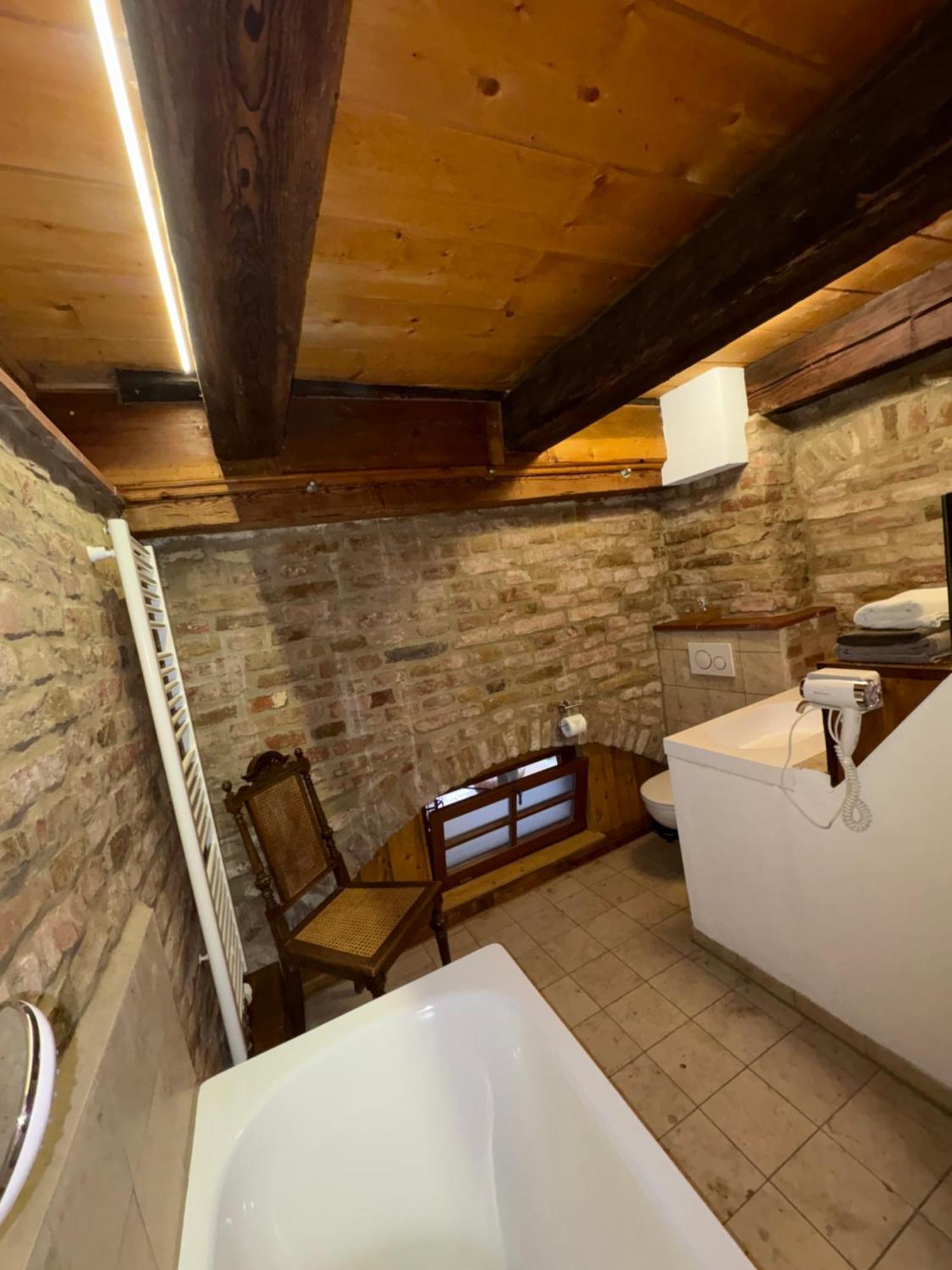 Wirgarten Antik Hotel Dingolfing Zewnętrze zdjęcie